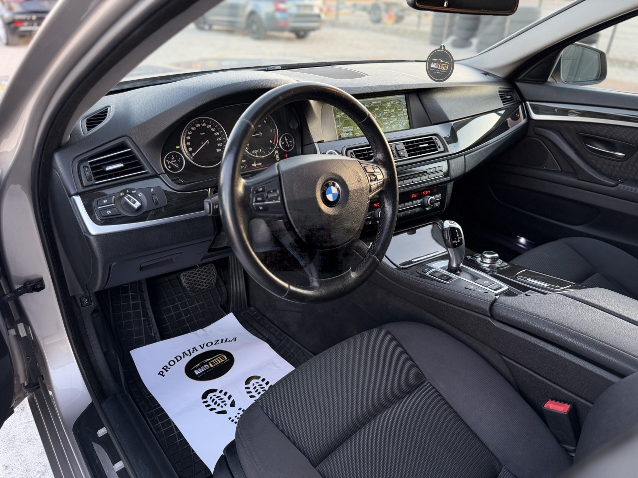 BMW 525 xDrive 160kw AT 2012g