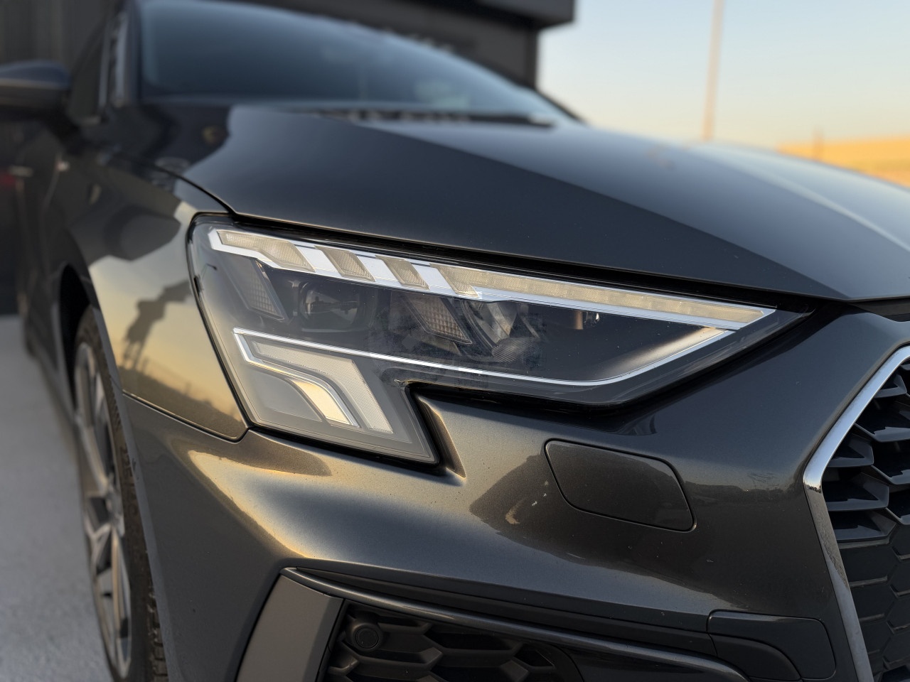 Audi A3 2.0TDI 110kw S-Tronic 2023g S-Line Matrix-Virtual