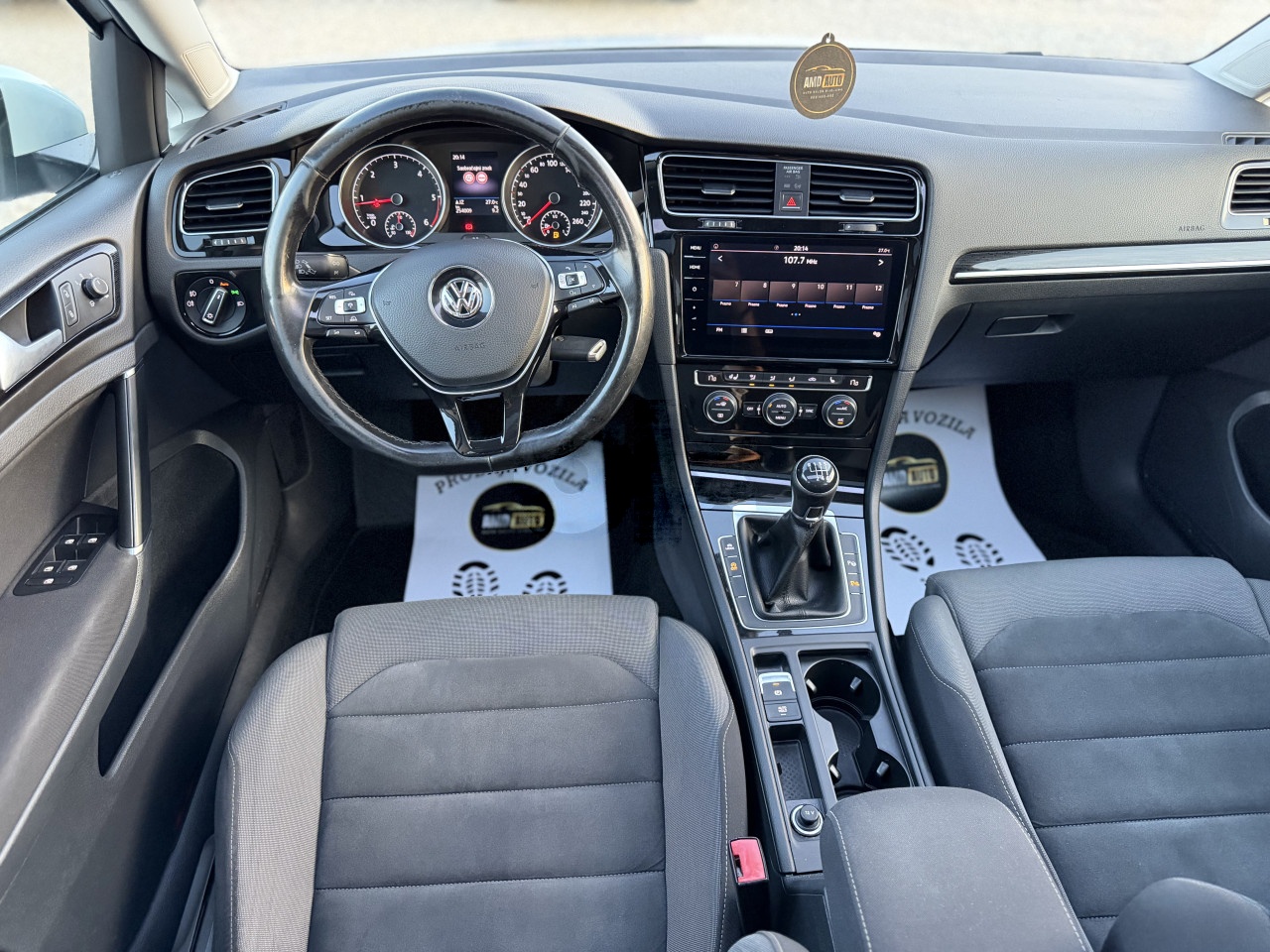 Volkswagen Golf 7.5 2017 2.0TDI 110w Led-Panorama