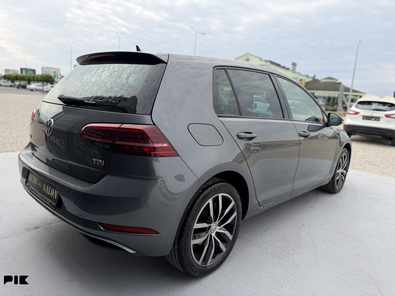 Volkswagen Golf 7.5 1.6TDI 85kw Led-Laser 2018
