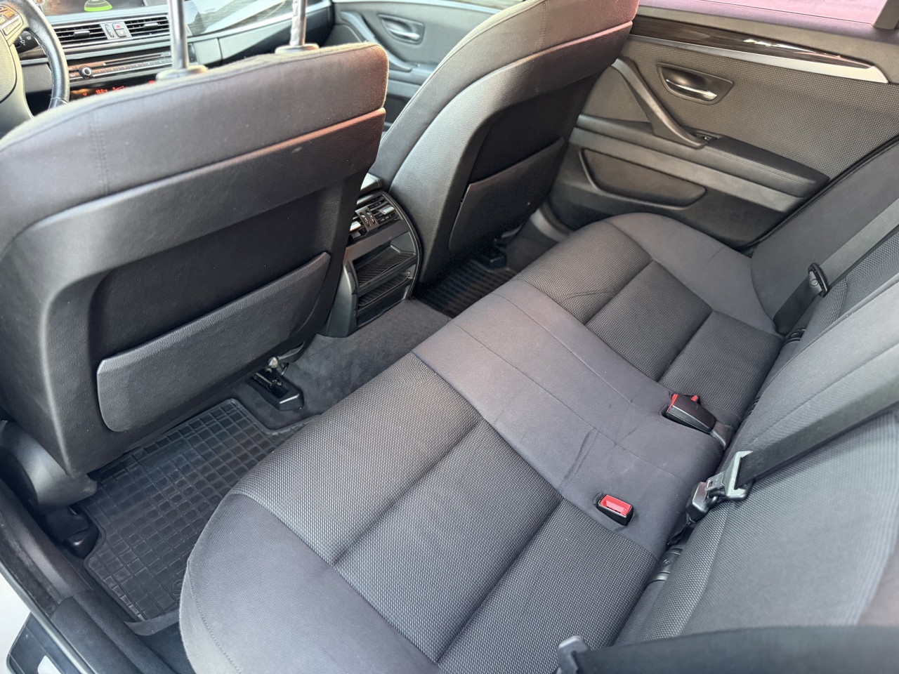 BMW 525 xDrive 160kw AT 2012g