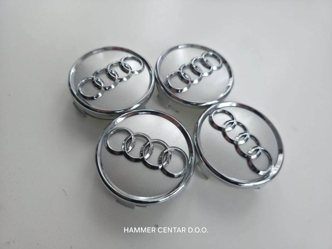 AUDI ČEPOVI ZA FELGE FELGU 75MM ČEP