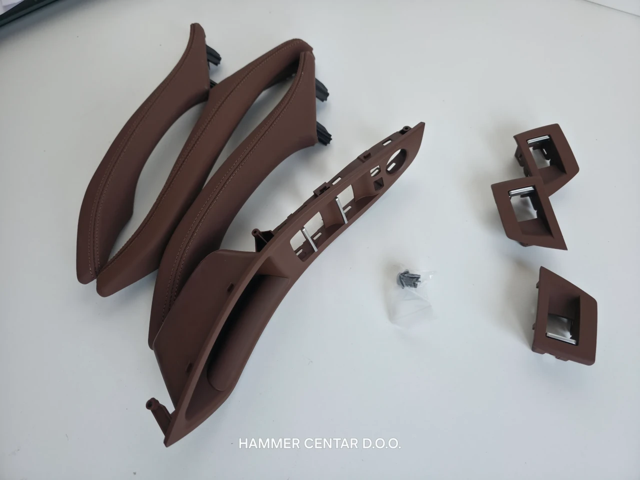 BMW F10 F11 RUCKE RUKOHVATII SVE BOJE KOMPLET