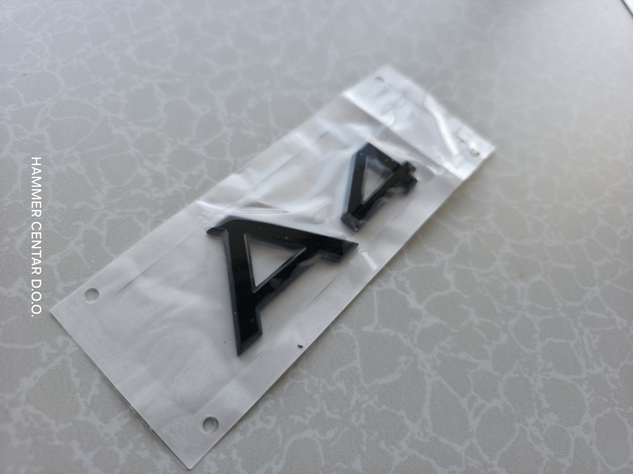 AUDI A4 ZNAK ZADNJI BOCNI ZNAKOVI CRNI STIKERI ZNAK STIKER