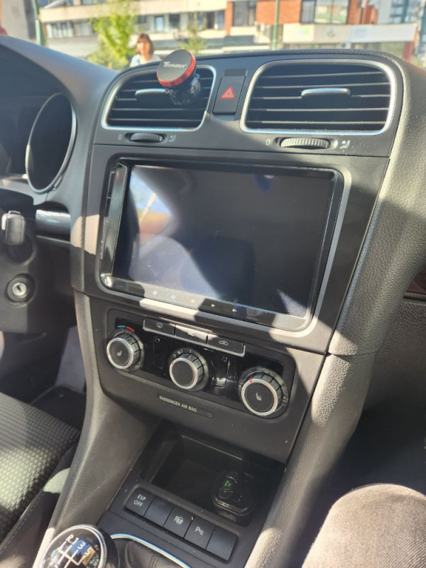 RADIO GOLF PASSAT TIGUAN NAVIGACIJA 2-32GB 9"
