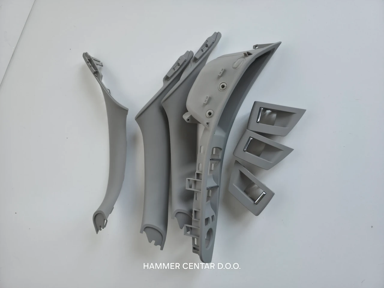 BMW F10 F11 RUCKE RUKOHVATII SVE BOJE KOMPLET