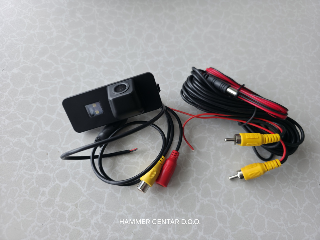 RIKVERC KAMERA GOLF 4 5 6 7 PASSAT U KUCISTU TABLICE