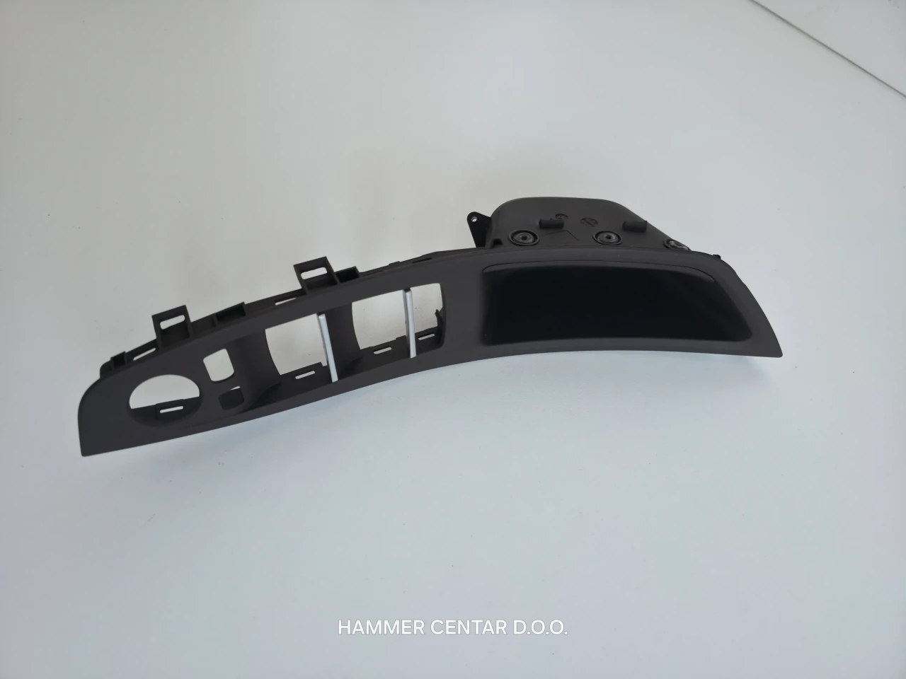 BMW F10 F11 GLAVNA RUČKA RUCKE RUKOHVATII SVE BOJE KOMPLET