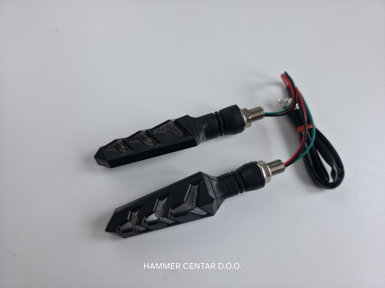 LED ZMIGAVCI ZA MOTOR SKUTER MOTOCIKL POKAZIVAC SMJERA PLUTAJUCI