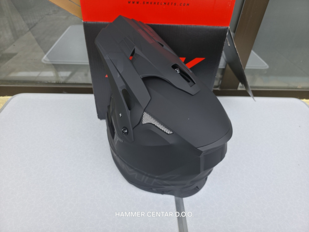 SMK KACIGA ZA MOTOR SKUTER QUAD XL VELICINA