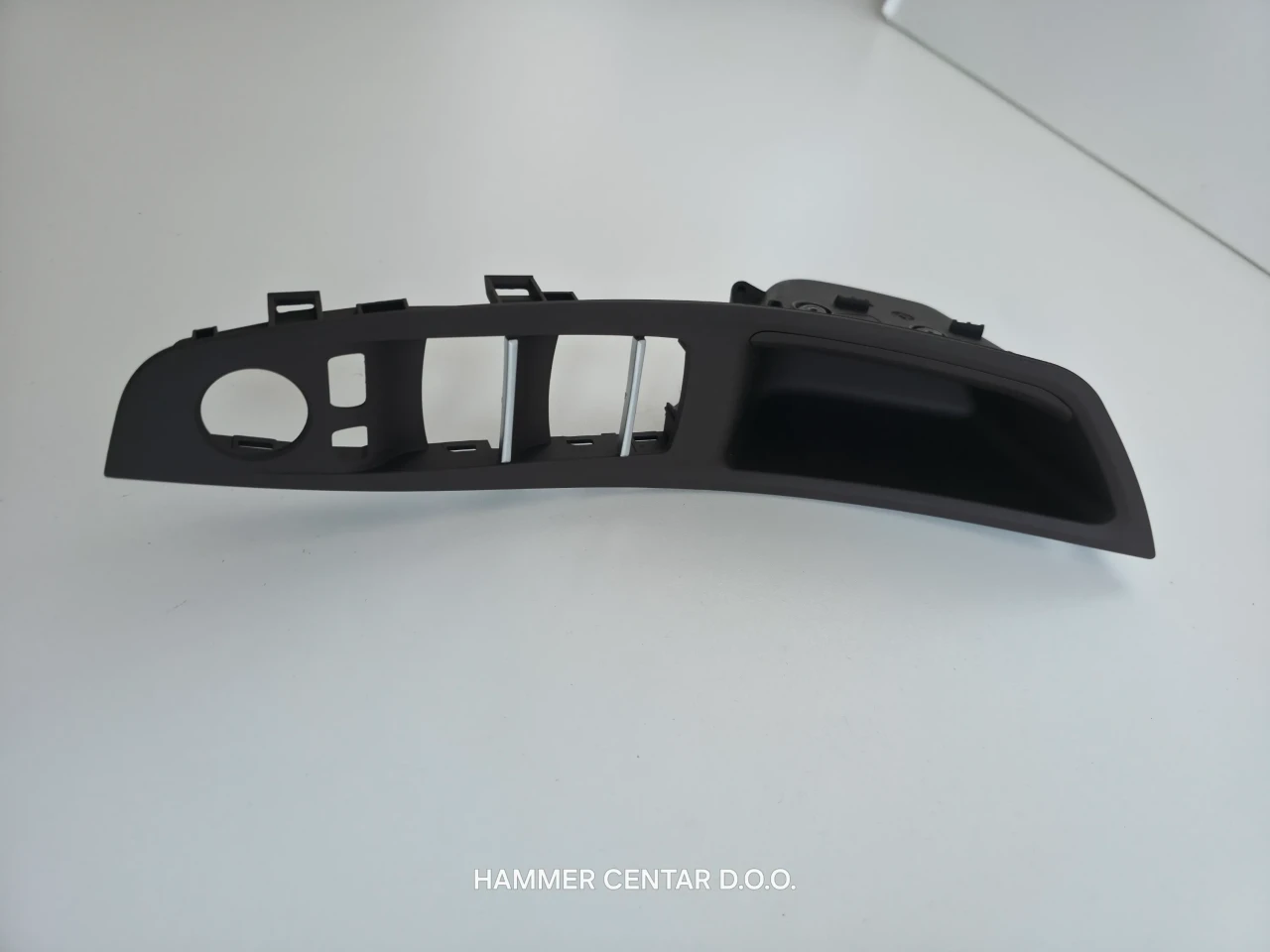 BMW F10 F11 GLAVNA RUČKA RUCKE RUKOHVATII SVE BOJE KOMPLET