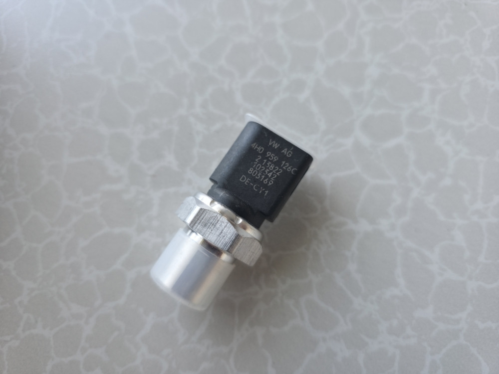 PRESOSTAT KLIME SENZOR KLIME AUDI VW SEAT 4H0959126C 4H0959126B