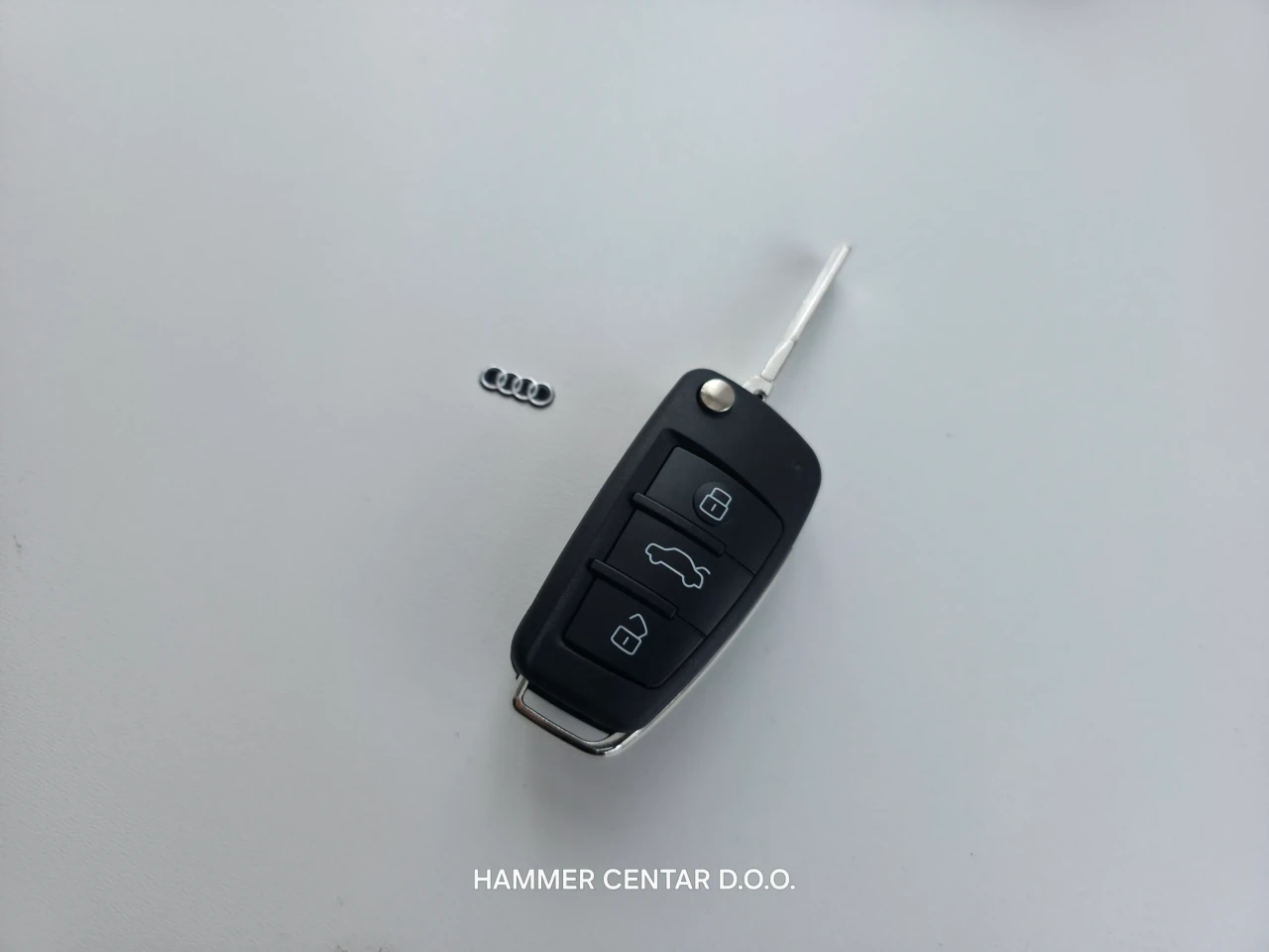 AUDI A3 A4 A5 A6 A7 A8 Q3 Q5 OKLOP KLJUČA KLJUČ