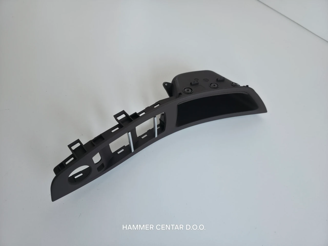 BMW F10 F11 GLAVNA RUČKA RUCKE RUKOHVATII SVE BOJE KOMPLET