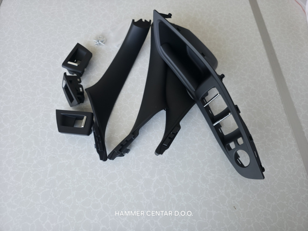 BMW F10 F11 RUKOHVATI RUCKE CRNE