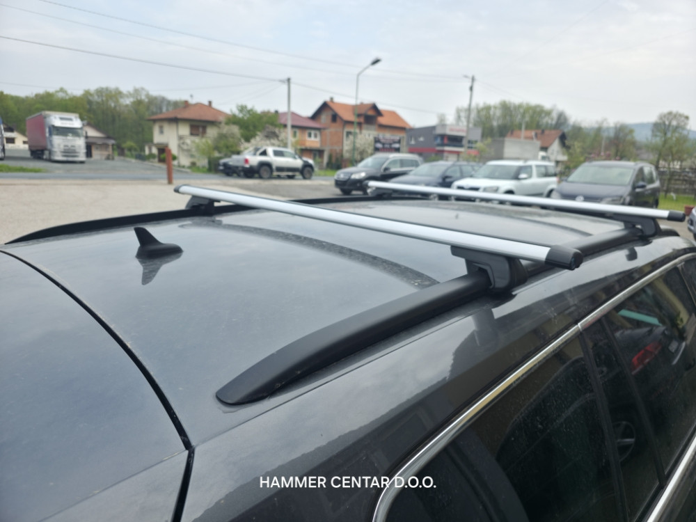 PASSAT 8 B8 GALERIJA THULE KROVNI NOSACI