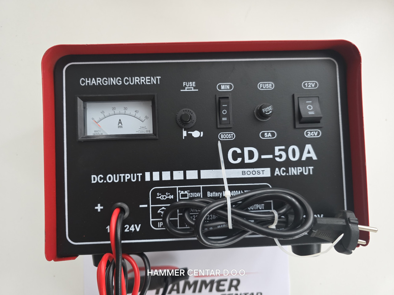 ISPRAVLJAČ PUNJAC ZA AKUMULATOR AUTO KAMION 12 24V 50A