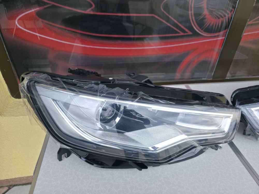 AUDI A6 4G C7 XENON BI XENON FAR AFS NOVO