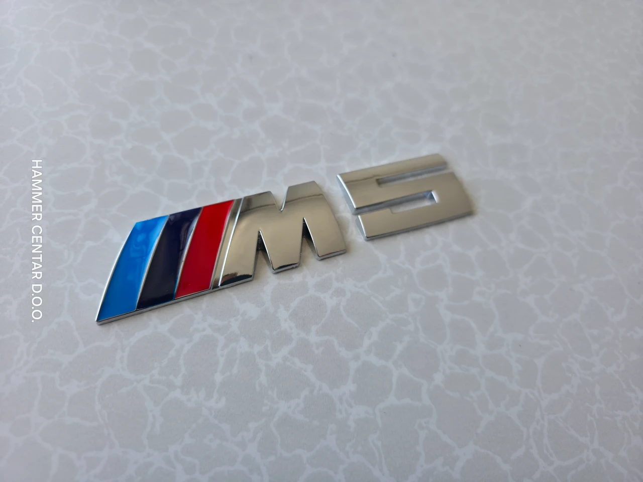 M5 M 5 ZNAK STIKER NALJEPNICA ZNAKOVI ZA AUTOMOBILE