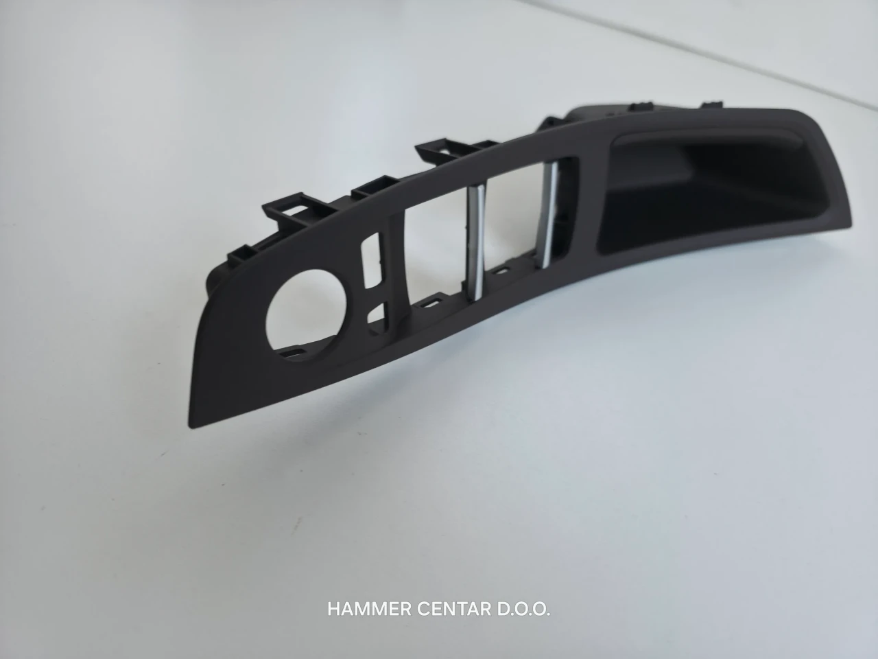 BMW F10 F11 GLAVNA RUČKA RUCKE RUKOHVATII SVE BOJE KOMPLET