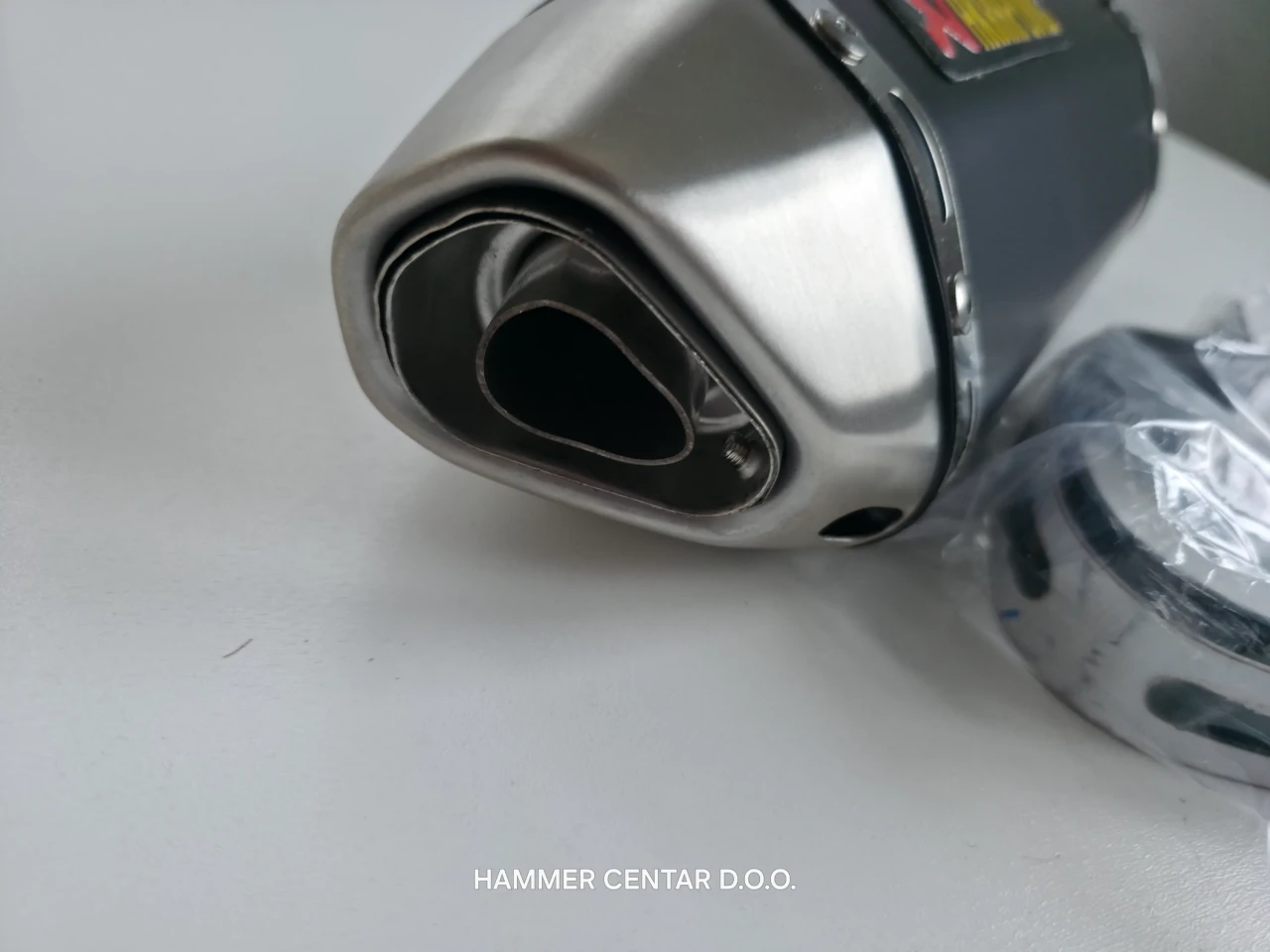 AKRAPOVIC AUSPUH ZA MOTOR SKUTER 2T 4T TOP
