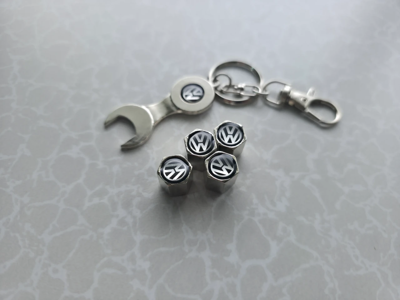 KAPICE ZA VENTILE OPEL VW RENAULT AUDI BMW