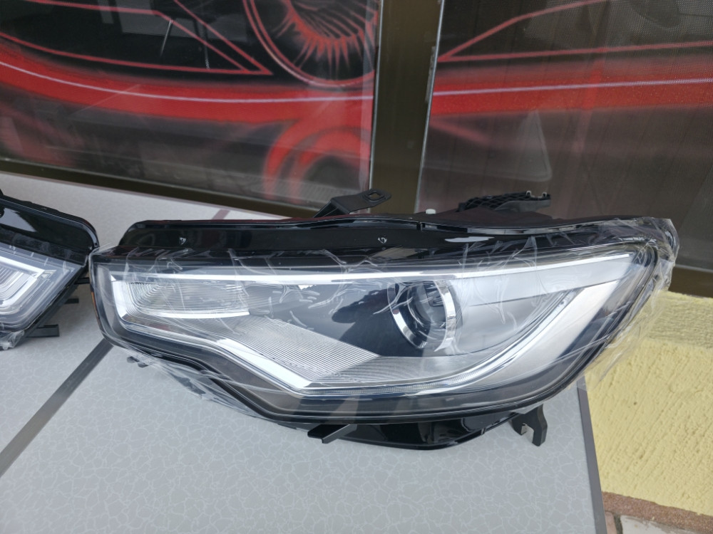 AUDI A6 4G C7 XENON BI XENON FAR AFS NOVO