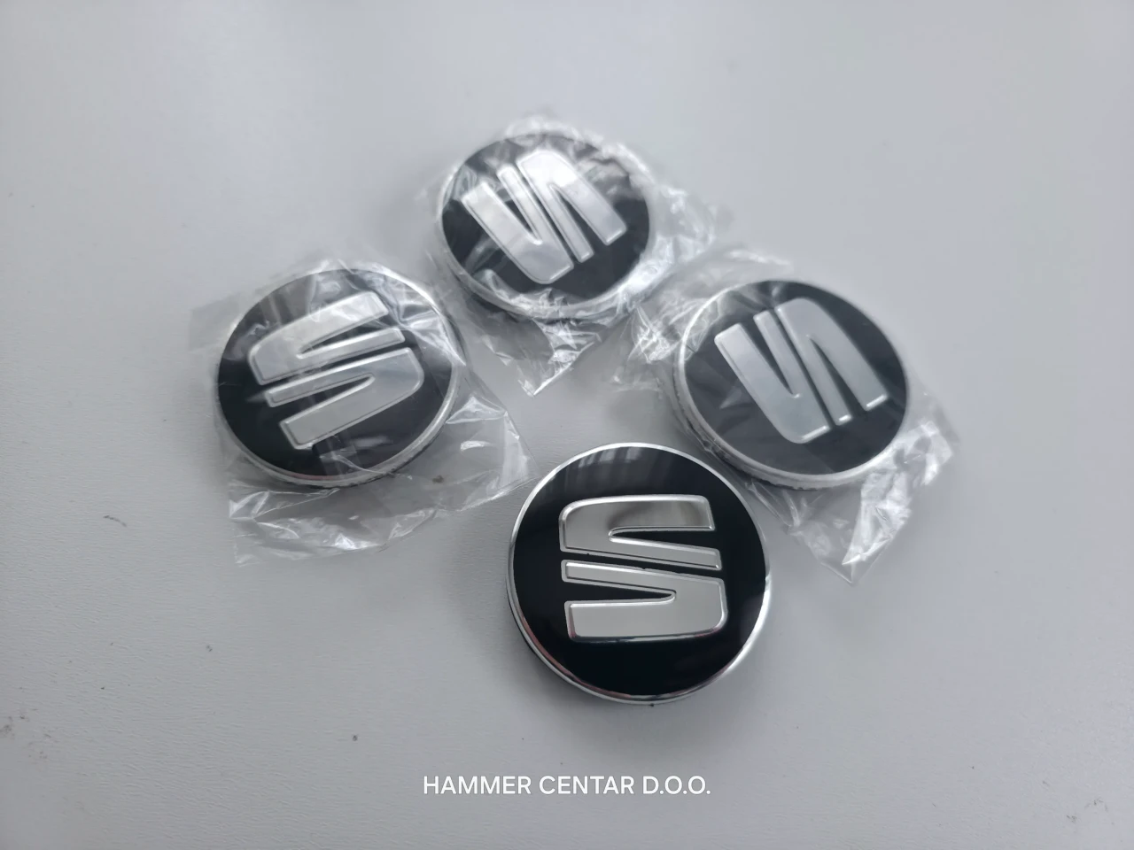 SEAT ČEPOVI ZA FELGE 55MM