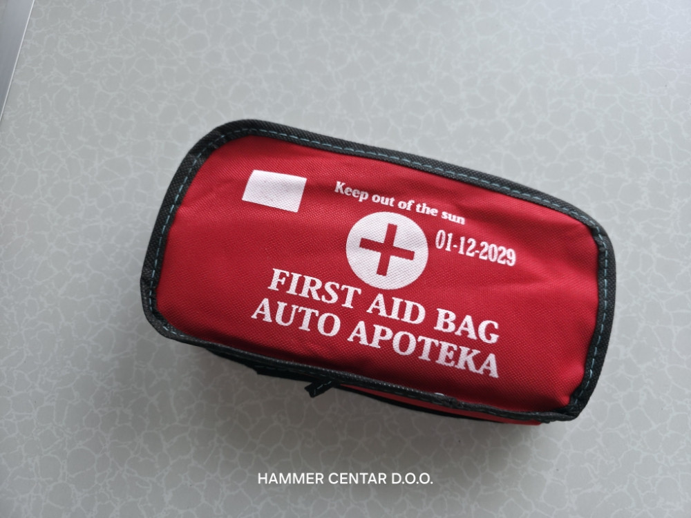 PRVA POMOC SET ZA AUTO