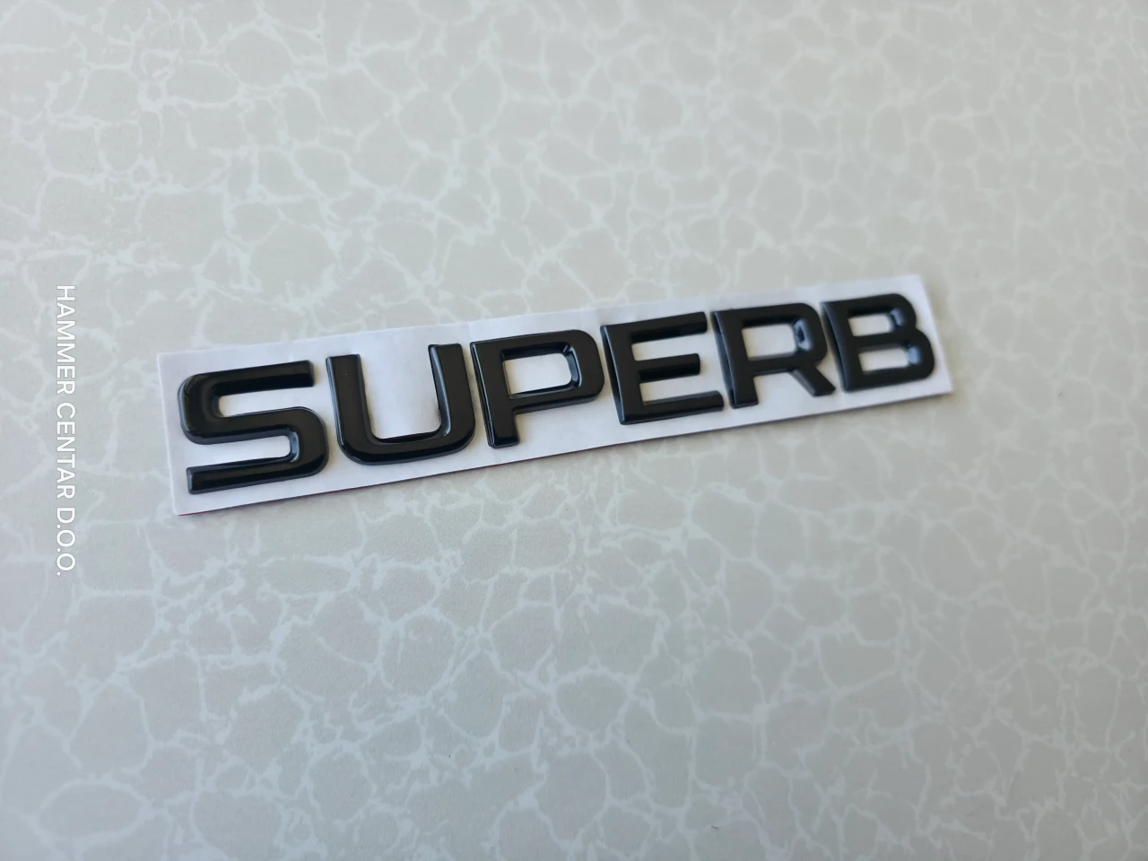 SUPERB ZNAK STIKER NALJEPNICA ZNAKOVI ZA AUTOMOBILE