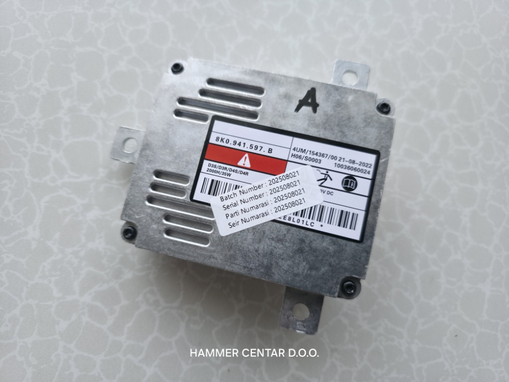 8K0.941.597.B PASSAT GOLF SKODA AUDI BALAST FARA XENON