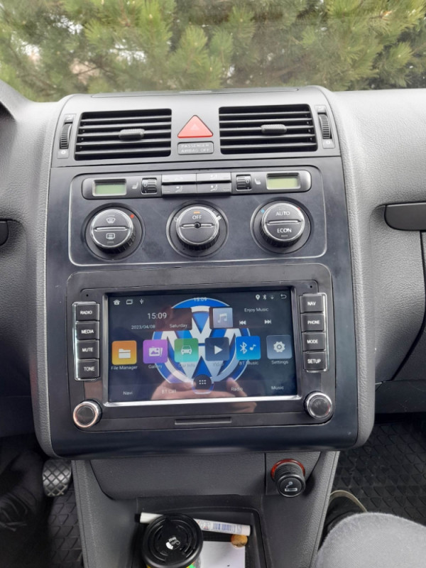 VW TOURAN 2 DIN RADIO NAVIGACIJA ANDROID 2-32GB