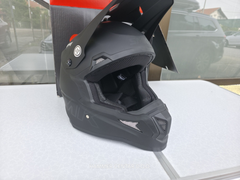 SMK KACIGA ZA MOTOR SKUTER QUAD XL VELICINA