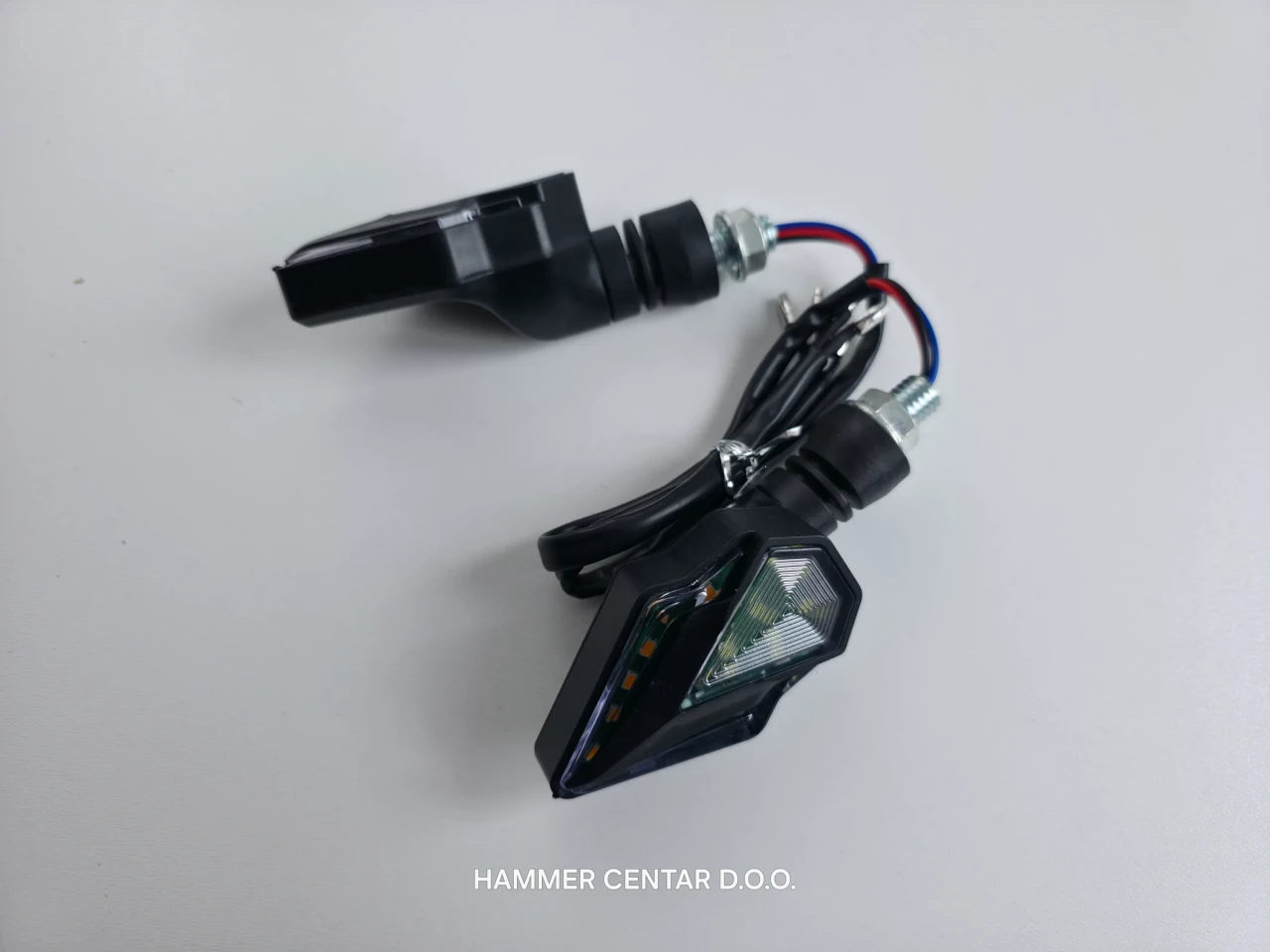 LED ZMIGAVCI ZA MOTOR SKUTER MOTOCIKL POKAZIVAC SMJERA PLUTAJUCI