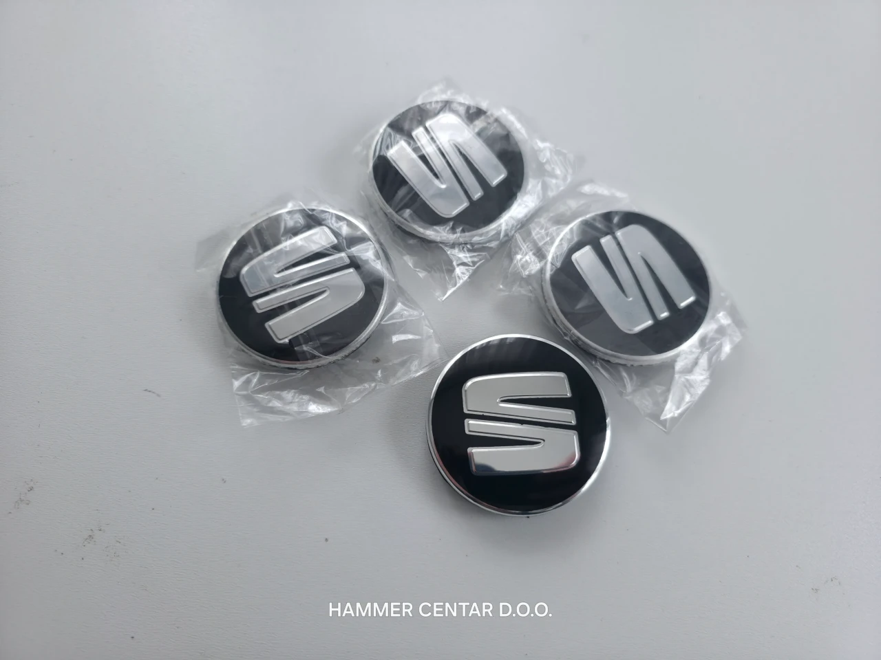 SEAT ČEPOVI ZA FELGE 55MM