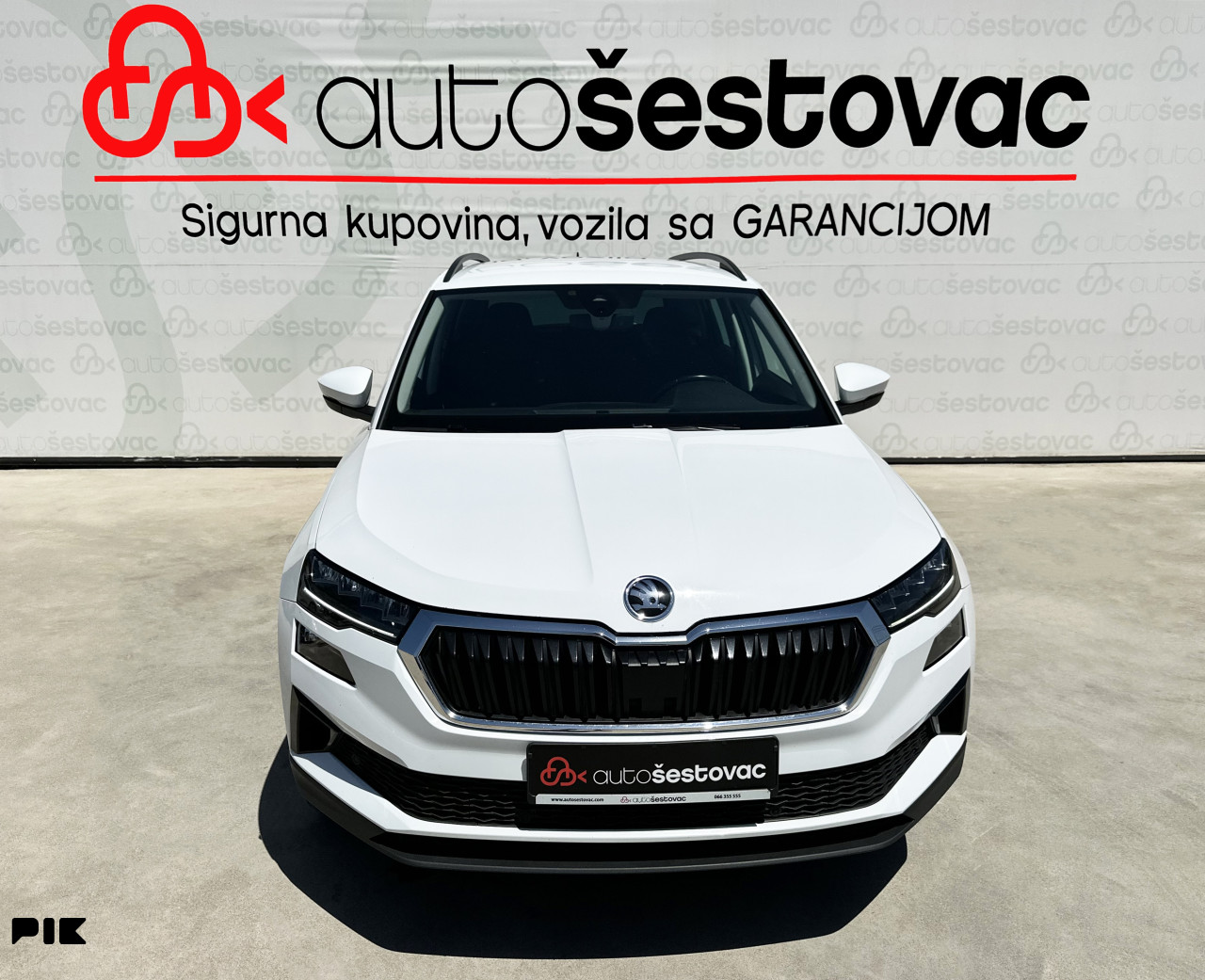 ŠKODA KAROQ 2.0 TDI 2023 VIRTUAL COCKPIT / KAMERA