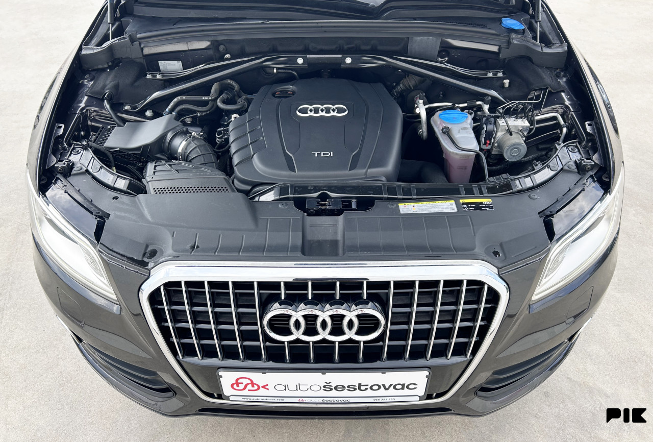 AUDI Q5 2.0 TDI