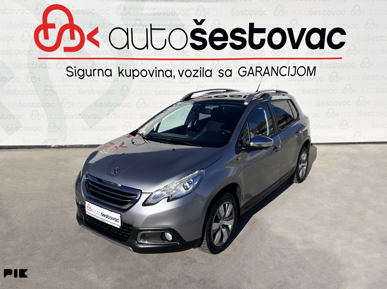 PEUGEOT 2008 1.2 e-THP STYLE