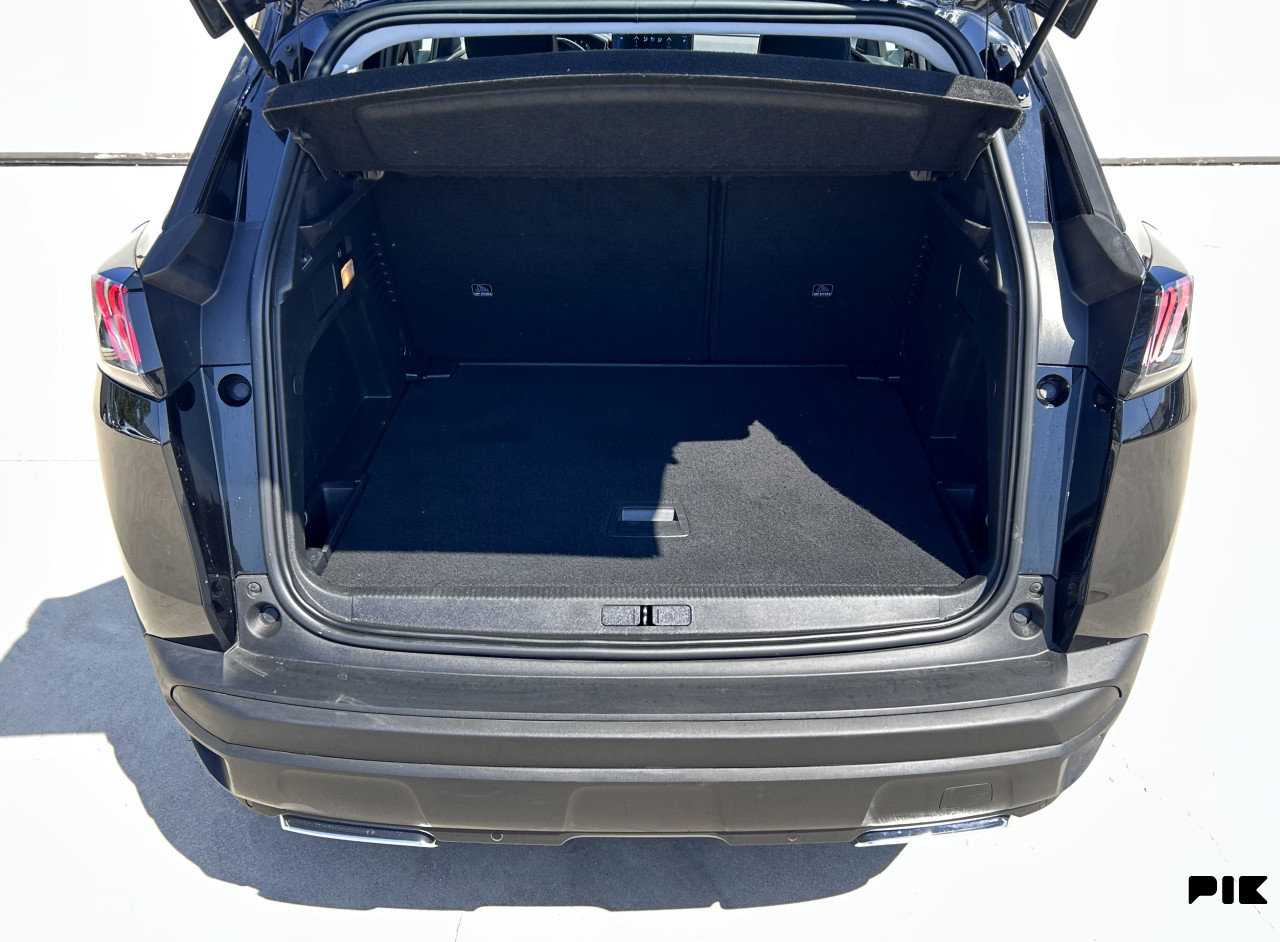 PEUGEOT 3008 1.5 HDI ACTIVE PACK 2022