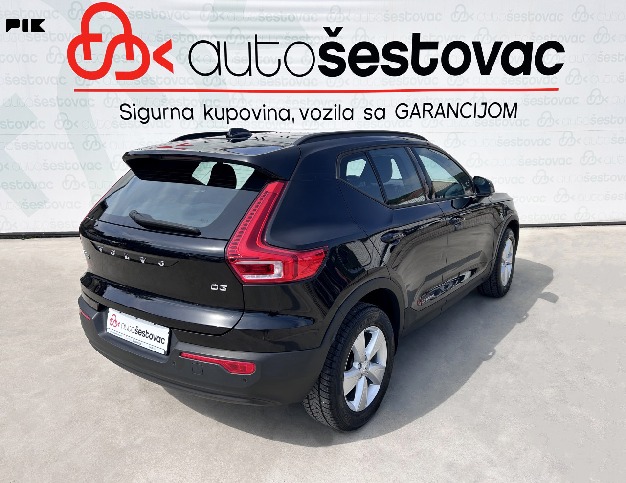 VOLVO XC40 D3 BUSINESS LED VIRTUAL