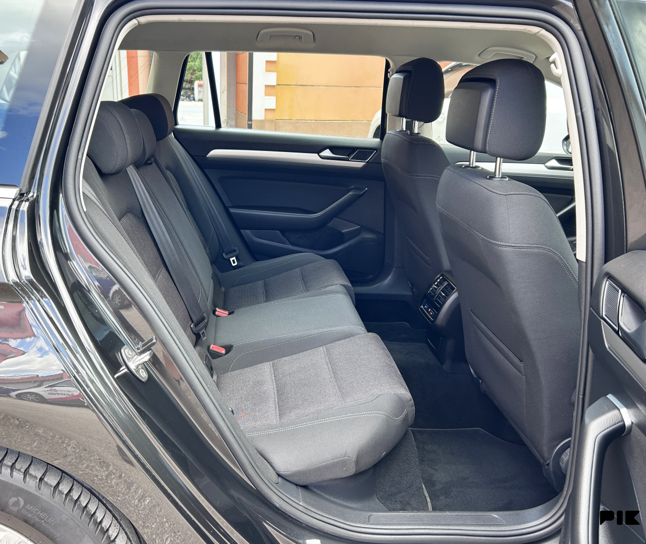 VOLKSWAGEN PASSAT 8 2.0 TDI DSG AUTOMATIK CONFORTLINE