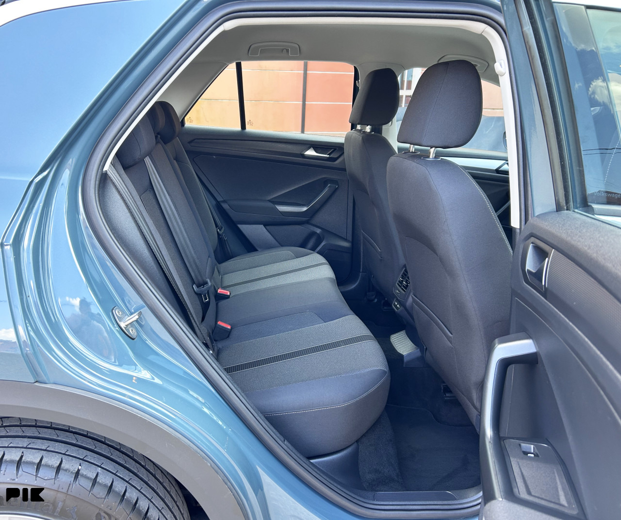 VOLKSWAGEN T-ROC 2.0 TDI 110KW DSG AUTOMATIK FACELIFT VIRTUAL LED