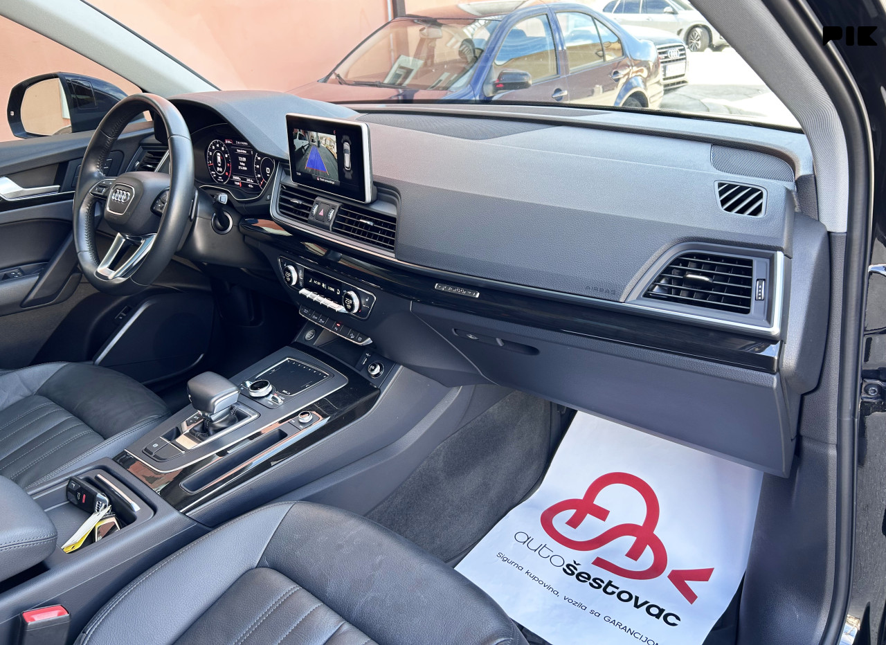 AUDI Q5 2.0 TFSI QUATTRO S-tronic PREMIUM PLUS
