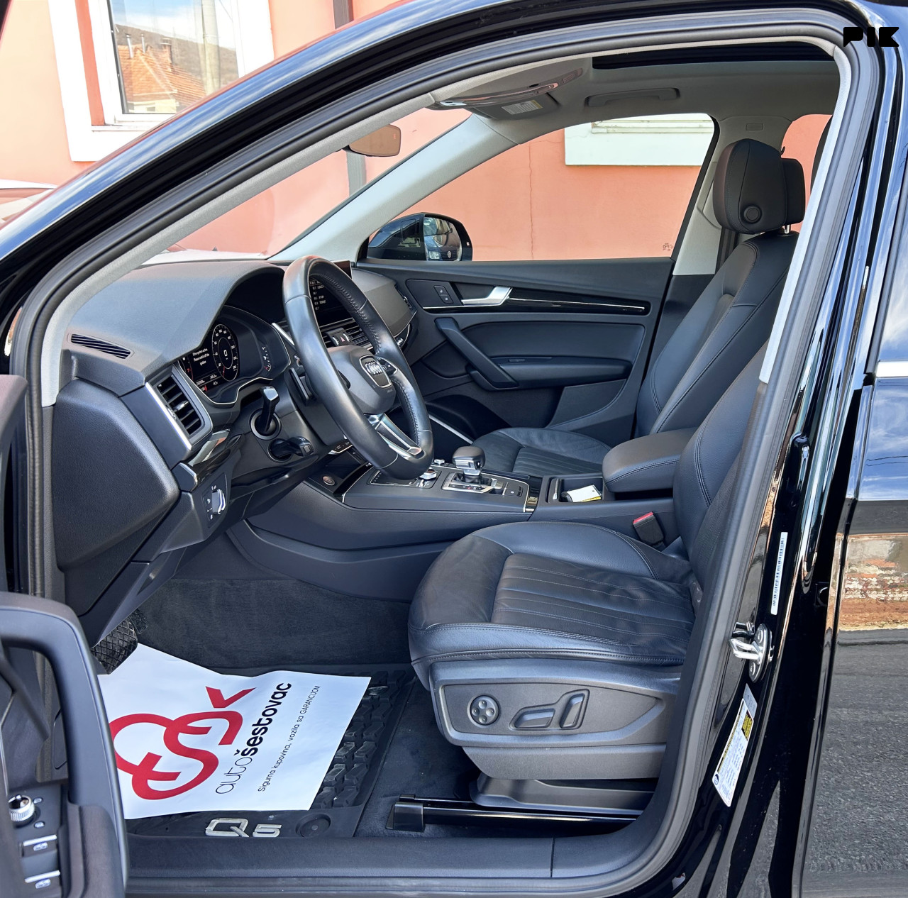 AUDI Q5 2.0 TFSI QUATTRO S-tronic PREMIUM PLUS