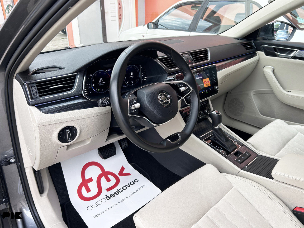 ŠKODA SUPERB 2.0 TDI STYLE DSG AUTOMATIK 2023