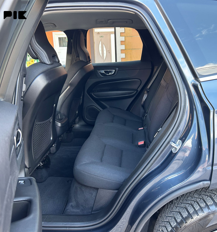 VOLVO XC60 2.0 B4 MOMENTUM PRO AUTOMATIK 2022