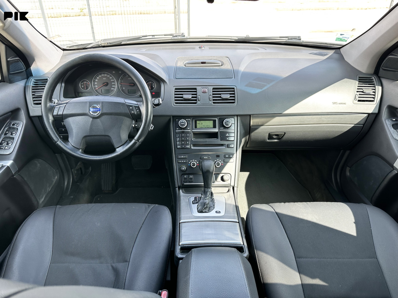 VOLVO XC90 2.4D AUTOMATIK 4X4