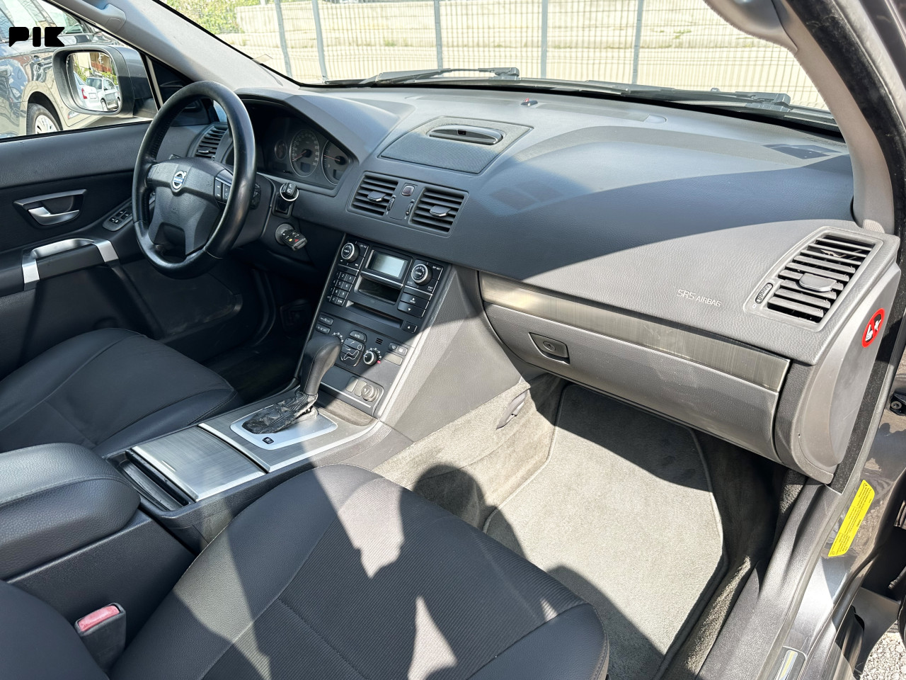 VOLVO XC90 2.4D AUTOMATIK 4X4