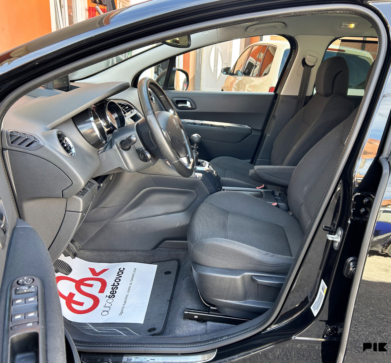 PEUGEOT 5008 1.6 HDI STYLE 7 SJEDIŠTA 2017