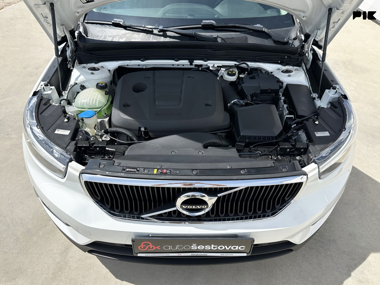 VOLVO XC40 D3 GEARTRONIC AUTOMATIK LED 2020